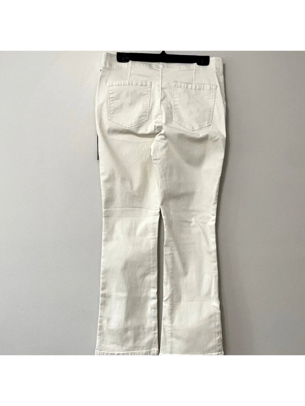 NEW DG2 Diane Gilman Ivory Bootcut Pull-On Stretch Jeans - Large - Picture 5 of 6